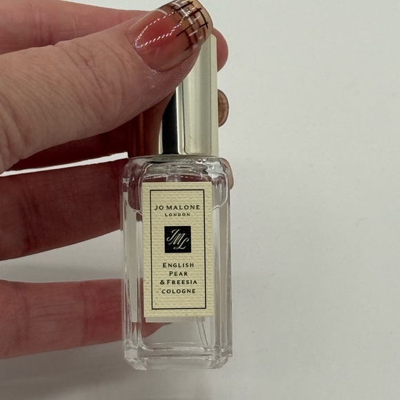 Jo Malone London NWOT English Pear and Freesia Cologne - 9 ML / 0.3 Fl Oz - Picture 1 of 5